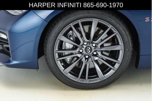 2016 INFINITI Q50 3.0t RED SPORT 400