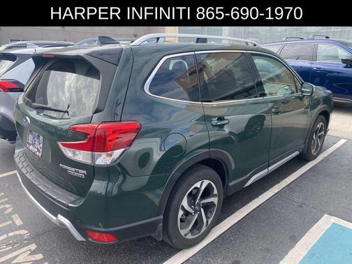 Cascade Green Silica 2024 Subaru Forester Touring