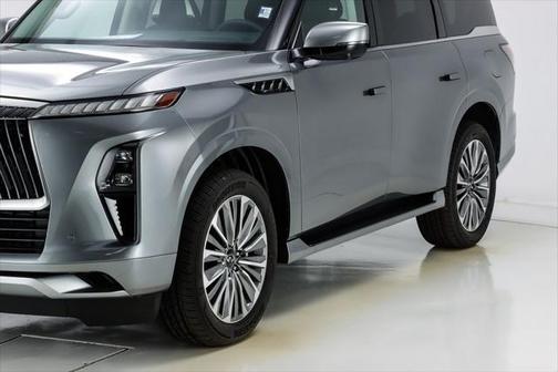 2025 INFINITI QX80 SENSORY AWD