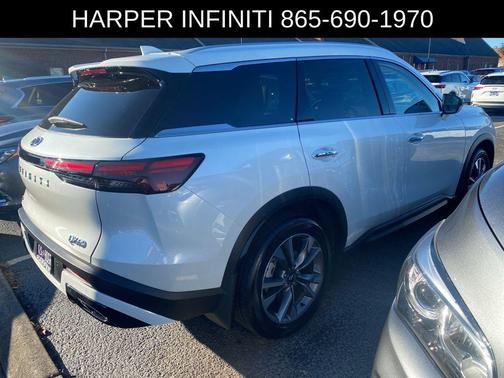 2025 INFINITI QX60 Luxe