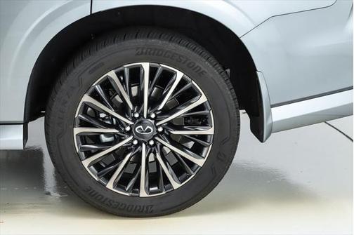 2025 INFINITI QX80 AUTOGRAPH AWD