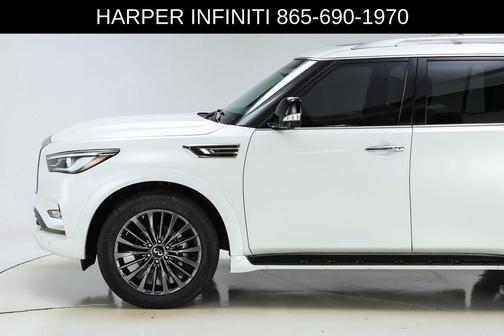 2024 INFINITI QX80 SENSORY AWD