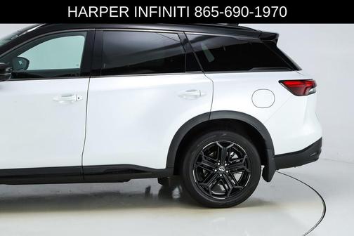 Radiant White/Black Obsidian 2026 INFINITI QX60 SPORT AWD
