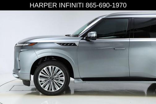2025 INFINITI QX80 SENSORY AWD
