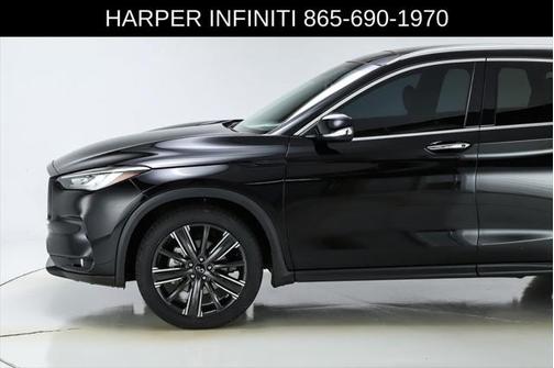 2022 INFINITI QX50 LUXE