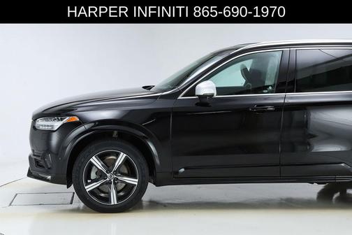 2019 Volvo XC90 T5 R-Design