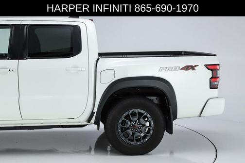 Glacier White 2024 Nissan Frontier PRO-4X