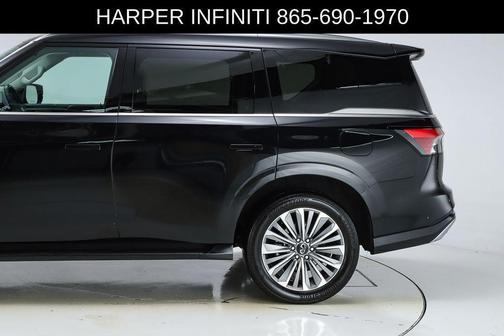 2025 INFINITI QX80 SENSORY AWD