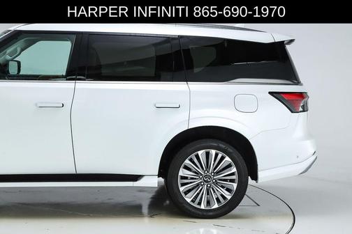 2025 INFINITI QX80 SENSORY AWD