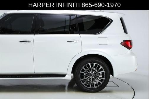 2024 INFINITI QX80 SENSORY AWD