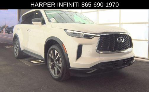 Majestic White 2023 INFINITI QX60 Luxe