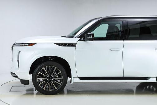 2026 INFINITI QX80 AUTOGRAPH AWD