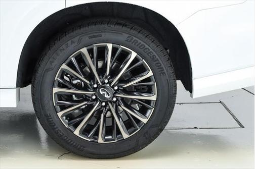 2025 INFINITI QX80 AUTOGRAPH AWD