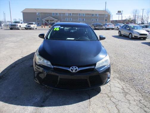 2016 Toyota Camry XLE
