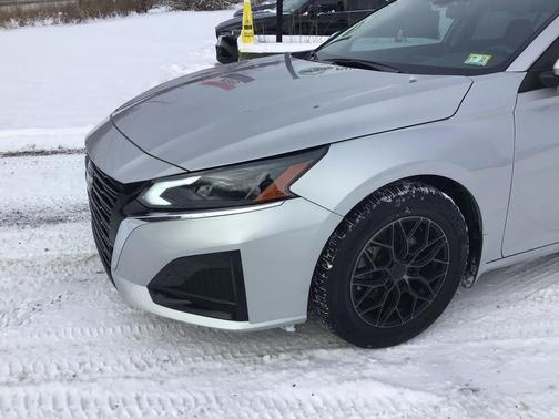 2023 Nissan Altima S FWD