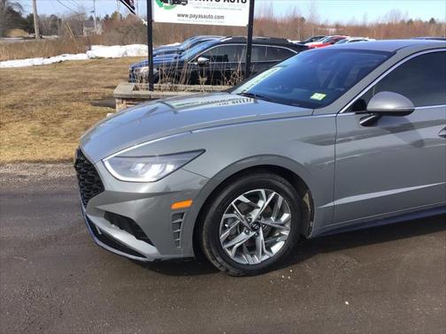 2022 Hyundai SONATA SEL