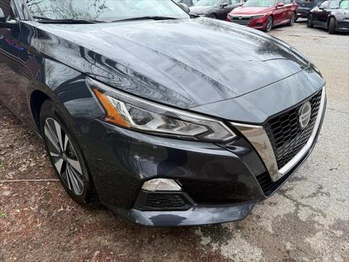 2020 Nissan Altima 2.5 SV