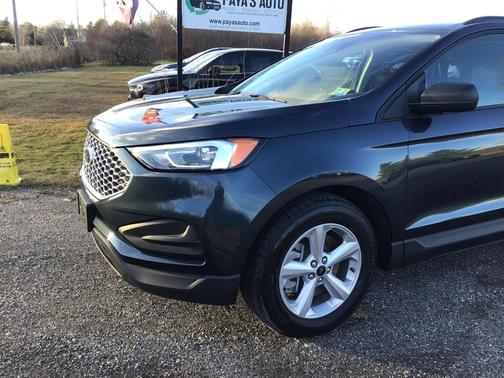 2024 Ford Edge SE