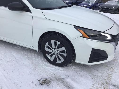 2024 Nissan Altima S FWD