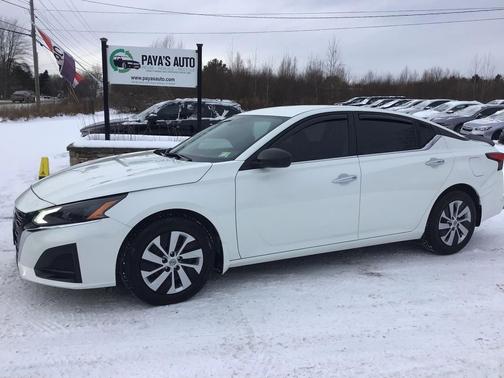 2024 Nissan Altima S FWD