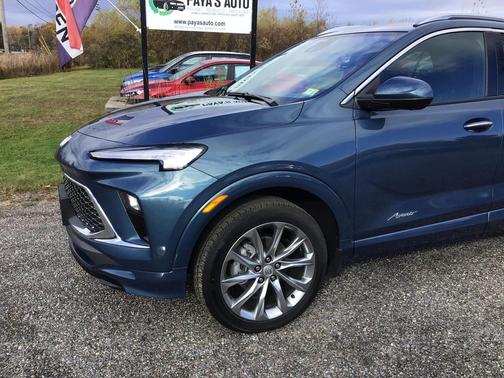 2024 Buick Encore GX Avenir