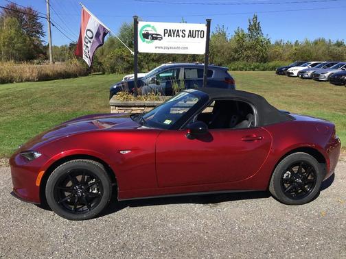 2021 Mazda MX-5 Miata Sport