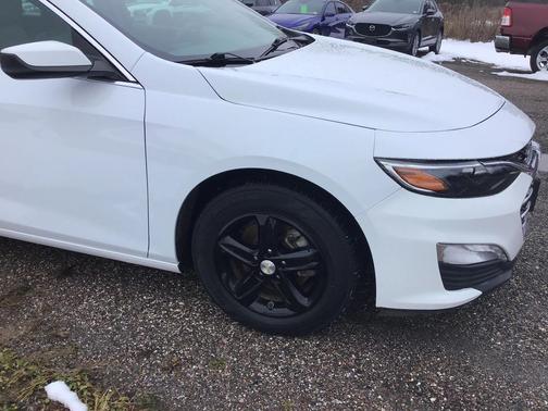 2022 Chevrolet Malibu FWD LT