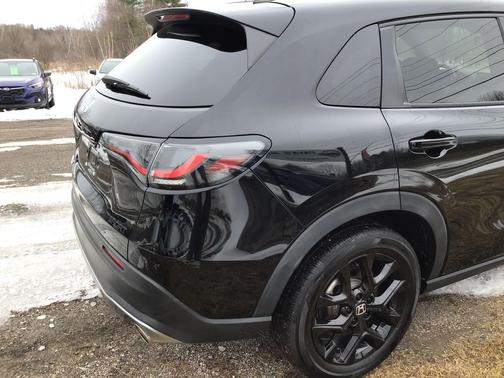 2023 Honda HR-V AWD Sport