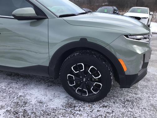 2024 Hyundai SANTA CRUZ SE