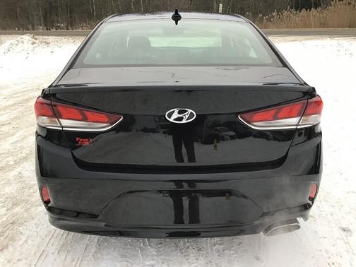 2018 Hyundai SONATA Limited