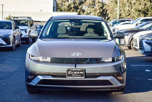 2025 Hyundai IONIQ 5 SE