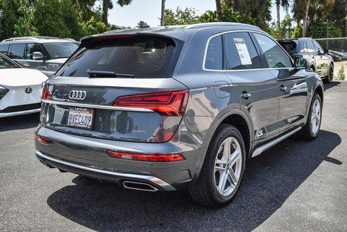 2021 Audi Q5 Premium Plus 55 TFSI e quattro S tronic