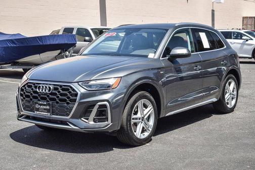 2021 Audi Q5 Premium Plus 55 TFSI e quattro S tronic