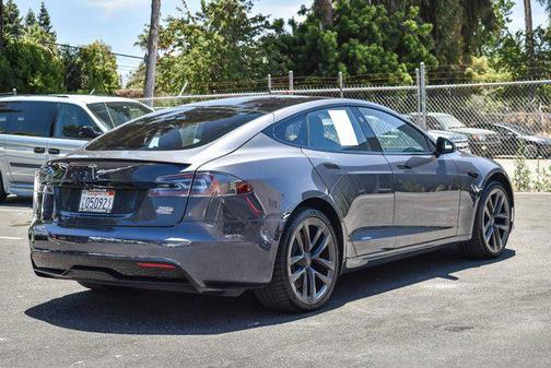 2021 Tesla Model S Plaid