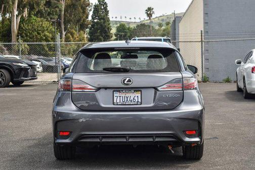 2016 Lexus CT 200h Base