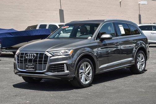 2021 Audi Q7 45 Premium
