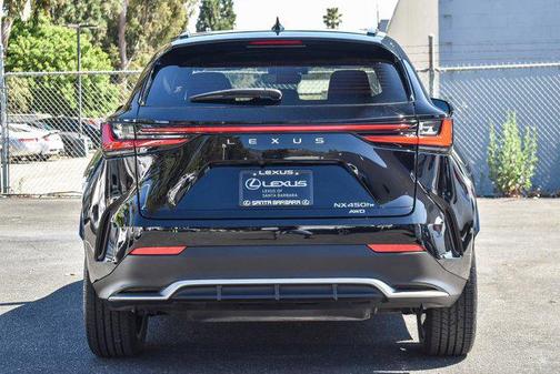 2024 Lexus NX 450h+ F SPORT Handling