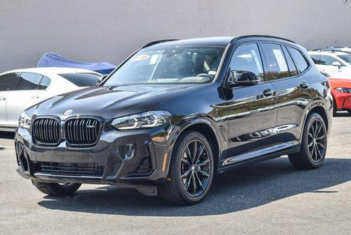 2024 BMW X3 M40i