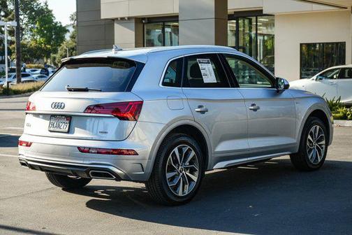 Florett Silver Metallic 2024 Audi Q5 45 S line Premium Plus