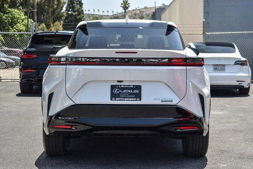 2025 Lexus RZ 450e RZ 450e