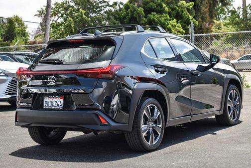 2024 Lexus UX 250h Base