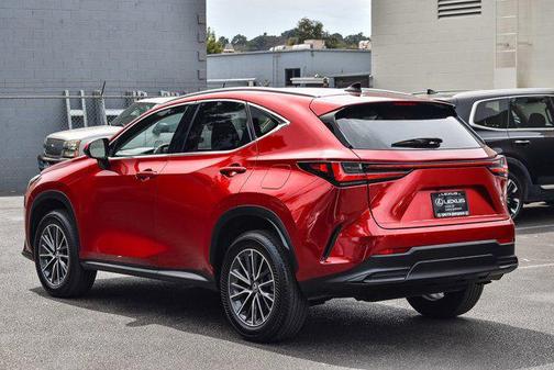 2022 Lexus NX 350h Premium