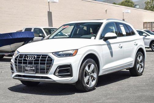2023 Audi Q5 40 Premium Plus