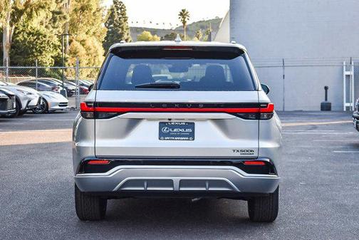 2026 Lexus TX 500h F SPORT Performance