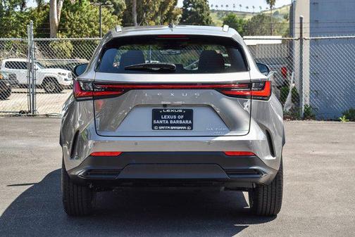 2025 Lexus NX 350h Premium