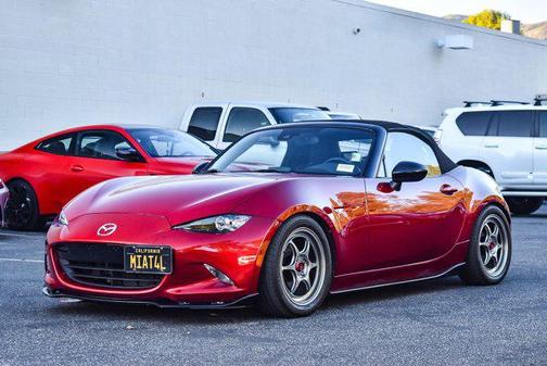 2023 Mazda MX-5 Miata Sport