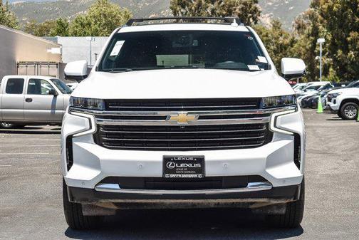 2023 Chevrolet Suburban LT