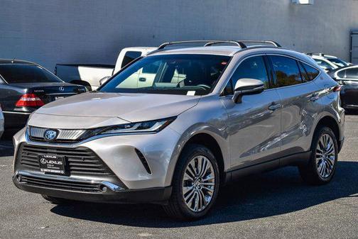 2022 Toyota Venza XLE