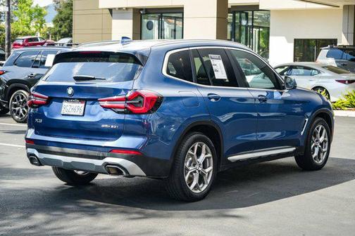 Phytonic Blue Metallic 2023 BMW X3 sDrive30i