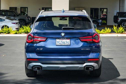 Phytonic Blue Metallic 2023 BMW X3 sDrive30i
